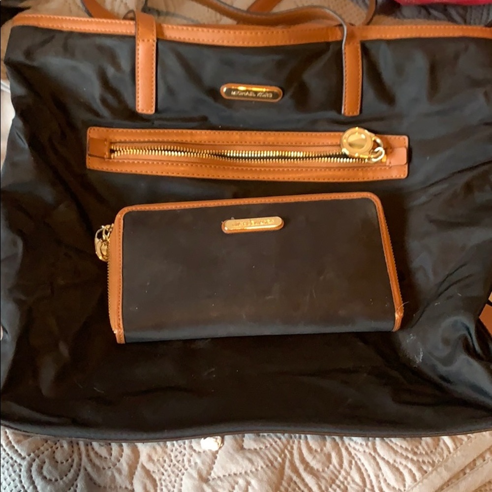 Black Michael Kora purse and matching wallet